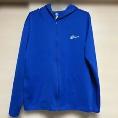 フード付きジャケット 青