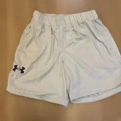 Under Armour Sサイズ ショートパンツ ライトグレー