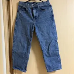 ユニクロ　スラウチテーパードアンクルジーンズ