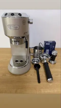 デロンギ　デディカ　ソリス　グライダー　セット　美品 デロンギ デディカ Solis グラインダーセット - メルカリ