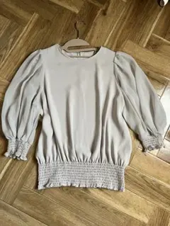 TIARA 袖シフォン シャーリング ブラウス バルーンスリーブ7分袖