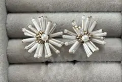 パールビーズ 花形スターピアス