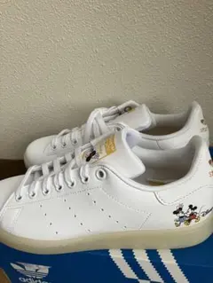 ぴさん専用  STAN SMITH J EH0739 ぴさん専用 adidas STAN SMITH J EH0739 - メルカリ