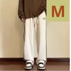 コーデュロイ風ワイドパンツ Mサイズ サイドライン　男女兼用　ストレートパンツ