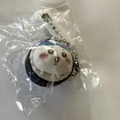 ちいかわ✖️くら寿司　ハチワレ　 フィギュア