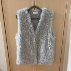 2025年最新】毛皮ベストの人気アイテム - メルカリ