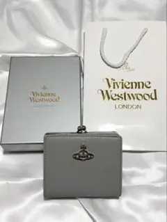 Vivienne Westwood 三つ折り財布 グレー タッセル - メルカリ