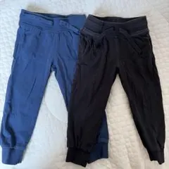 ネイビーとブラックのパンツ 98cm
