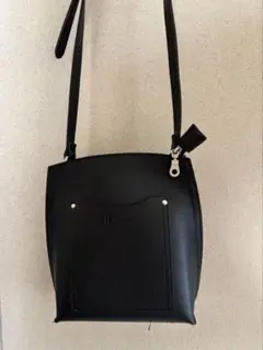 タケオキクチ 縦型 フェイクレザー ショルダーバッグ