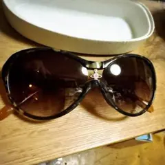 Vivienne Westwood ラウンド型サングラス ケース付き