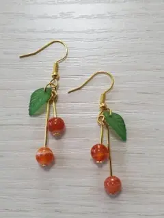 ハンドメイドピアス　サードオニキス　チェリー　値下げしました　人気商品　現品限り