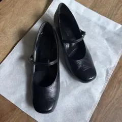 NUOVO 本革ストラップパンプス