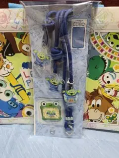 トイストーリー アクセサリースタンド ダッキーアンドバニー - メルカリ