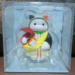 ベイマックス&モチ Rain Figure