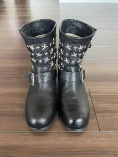 ジミーチュウ スタースタッズ エンジニアブーツ