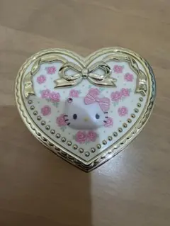 sanrio ハート型キティちゃん 収納ボックス
