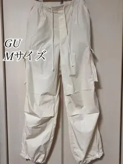 GU パラシュートカーゴパンツ　ナチュラル　白　Mサイズ