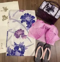 【浴衣セット】 4点 ピンク 白 紫 花 作り帯 籠 下駄