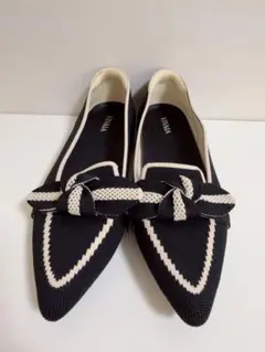 【美品】ビバイア（VIVAIA）ポインテッドトゥリボン付きフラット36