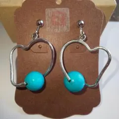 ターコイズのハート型イヤリング