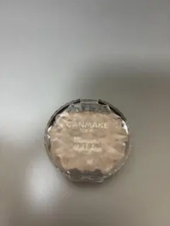 キャンメイク　むにゅっとハイライター01