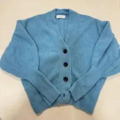 ADAM ET ROPÉ 水色カーディガン