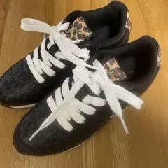 ♡MICHAEL KORS スニーカー レオパード柄 ブラック♡のサムネイル