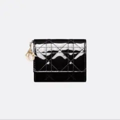 Dior ラムスキン二つ折り財布 ギフトボックス付き - メルカリ