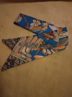 新品未使用 青色 花と鳥柄 スカーフ