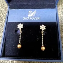 Swarovski 花モチーフ パール イヤリング