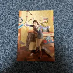 THE STORY GOES ON サナ　ポストカード