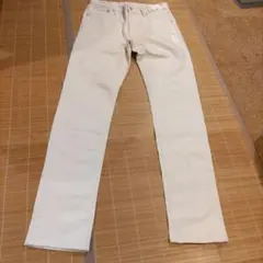 【タグ付新品】ユニクロ スリムフィットジーンズ