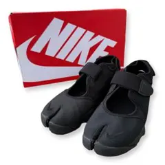 ♦︎【NIKE ❤️足袋型スニーカー] Aqua Reft 23cm黒 水玉模様