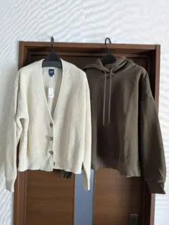 GAP 開襟毛衣、連帽衫 套裝出售