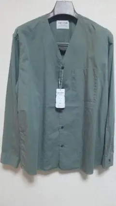 ノーカラーロングスリーブシャツ