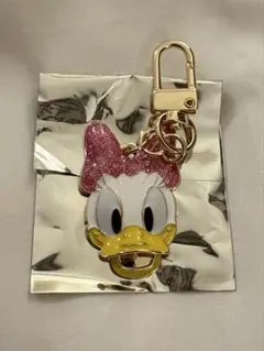 ディズニーストア　シークレットチャーム　デイジー　ミッキー＆フレンズキーチェーン