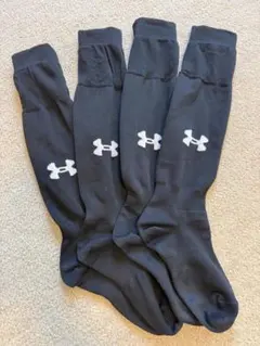 Under Armour 黒 サッカーソックス 2足セット　キッズ21-23のサムネイル