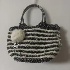 Item thumbnail for item c790c222-0b7f-42ea-9247-fa509fb552b9