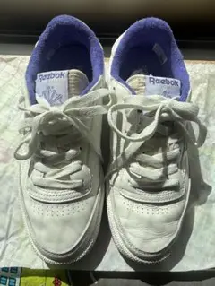 トスタルジッククロージング✖️Reebok Classic コラボスニーカー