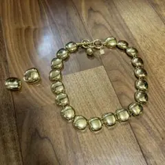 ANNE KLEIN ゴールドネックレス　ジュエリー　イヤリングのサムネイル