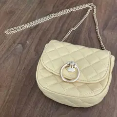 GRL クリーム色 キルティング ショルダーバッグ