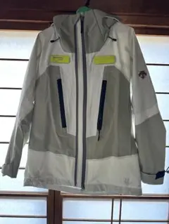 DESCENTEスキーウェア2023-2024モデル 上下セット　Lサイズ