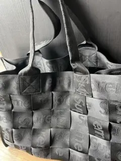 【10/13まで値下げ中】Supreme woven largeトートバッグ 白 2025年最新】supreme woven large tote bagの人気アイテム