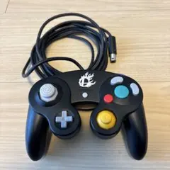 ゲームキューブコントローラー 黒 スマブラロゴ付き
