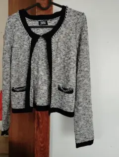 Item thumbnail for item e1a3d41c-e5a8-4d82-931a-f6b4f6dd4801