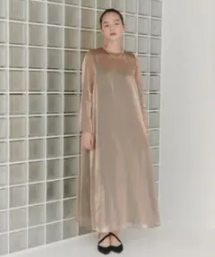 ＊新品タグ付き美品＊ kaene ラメシャンブレードレス