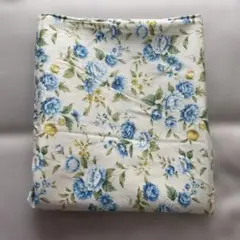 花柄　プリント生地
