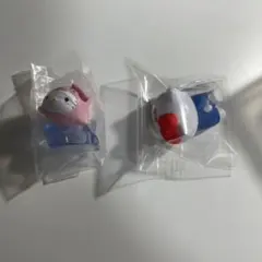 サンリオ　つるりん南極フィギュア　すってんころりんフィギュア　ハローキティ