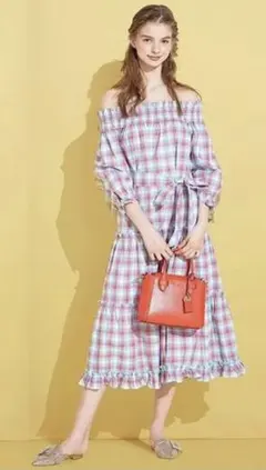 ⭐️ケイトスペードニューヨーク オフショルダーワンピース