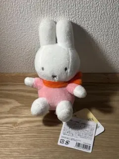 ミッフィー ぬいぐるみ マスコットのサムネイル